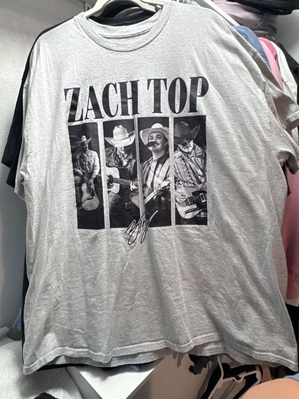 WOMEN'S ZACH TOP T SHIRT